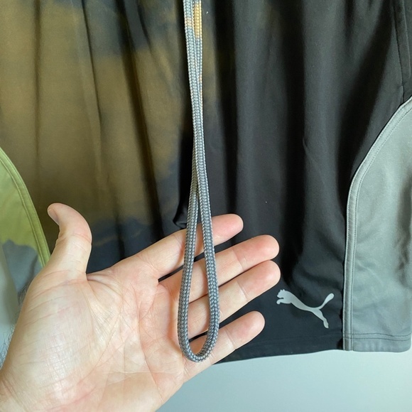 Puma Men's Black/Brown Athletic Gym Shorts Size Medium Bleached Look - Picture 3 of 11
